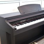 Piano Numérique à meuble TG200A Noir