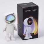 Astronaut Sunset Projection Lamp360° – Image 3